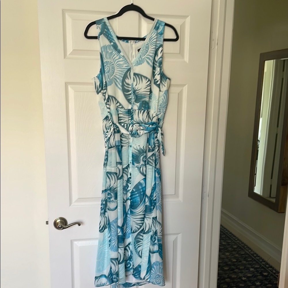 White House Black Market Blue Sleeveless V-Neck Midi Dress